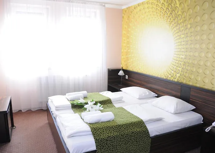 Green Hotel Budapest